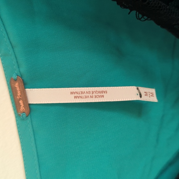 NWOT free people lace crop - Picture 2 of 3